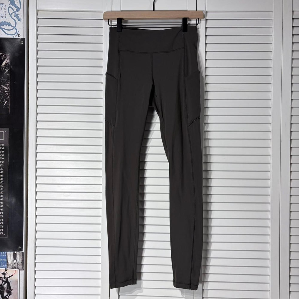 Lululemon Speed Up Tight *Full-On Luxtreme 28"